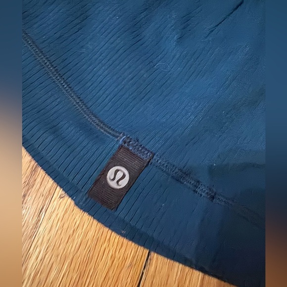 Lululemon Method Beanie - Picture 4 of 5